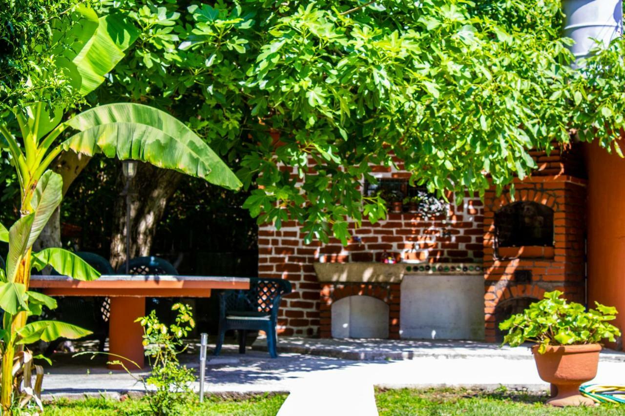 Apartments Rustic Kotor Exterior photo